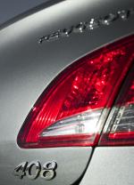 Peugeot 408 2010 года